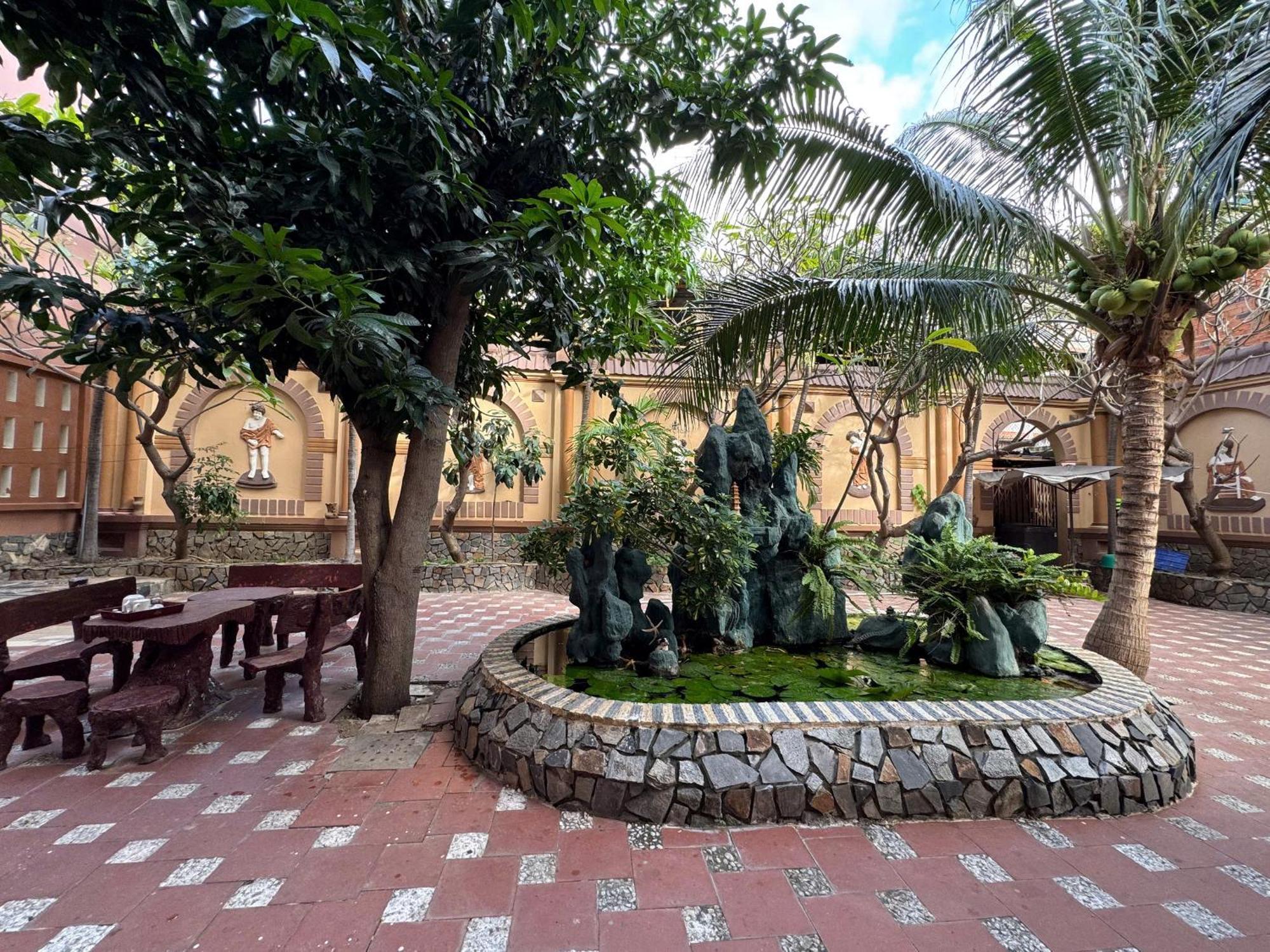 Ho Phong Hotel Phan Rang Bagian luar foto